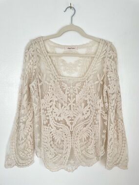 Simply Couture cream sheer lace long bell sleeve top square neck o/s
